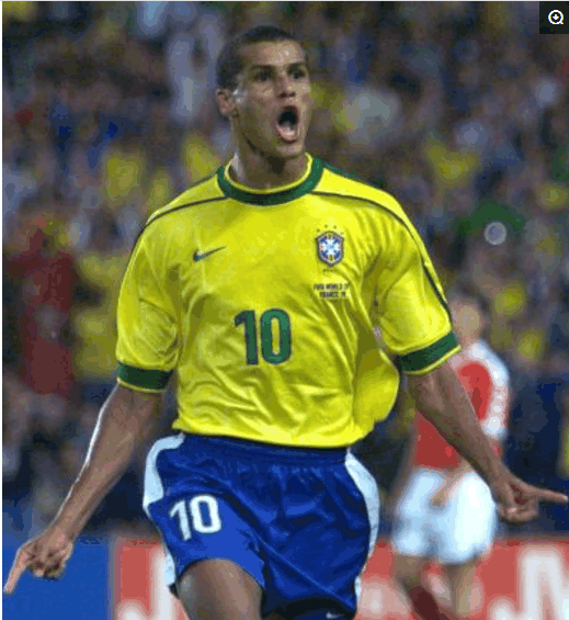 许多足球界 许多足球界